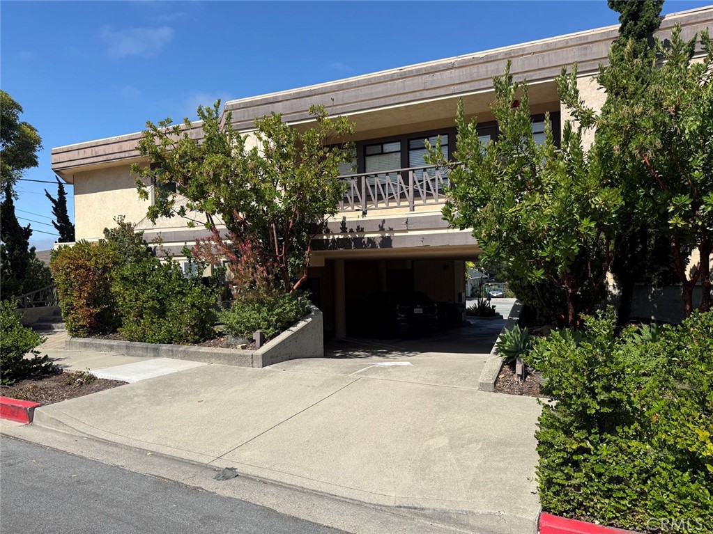 2040 Broad, San Luis Obispo, CA 93401