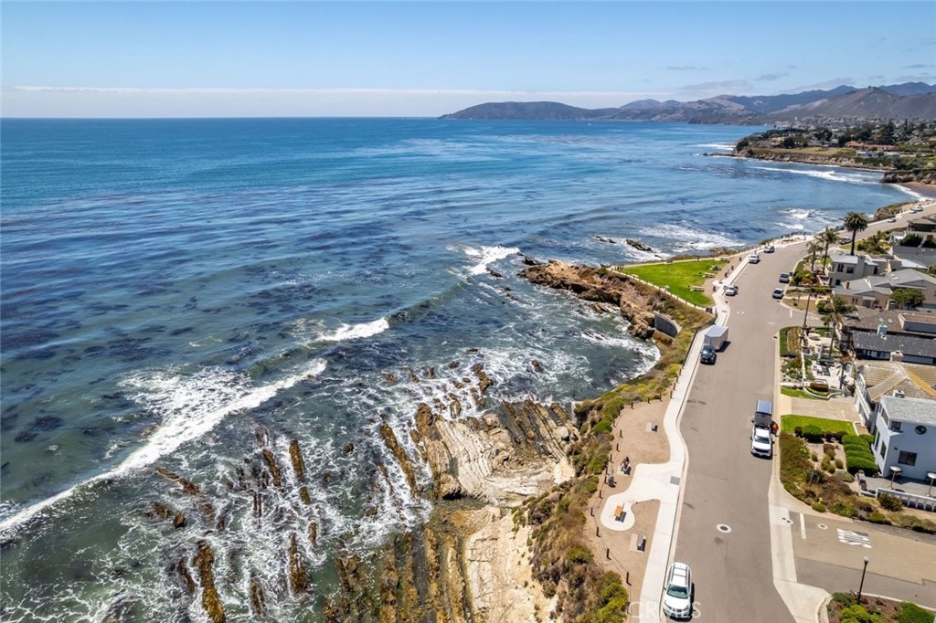 351 Esparto, Pismo Beach, CA 93449