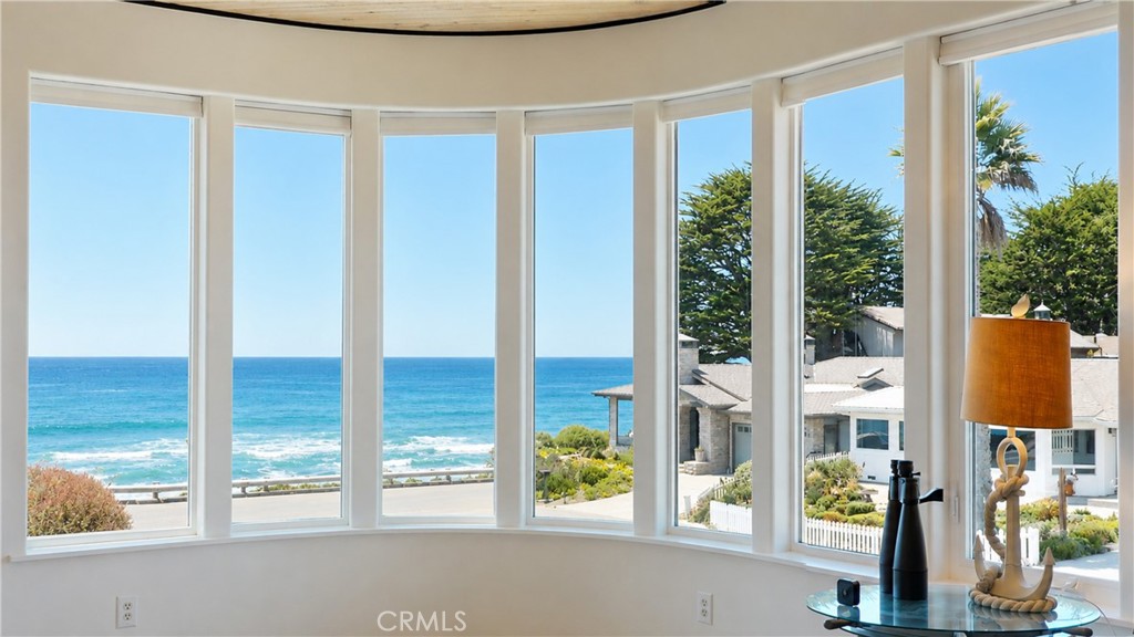 4925 Windsor Boulevard, Cambria, CA 93428