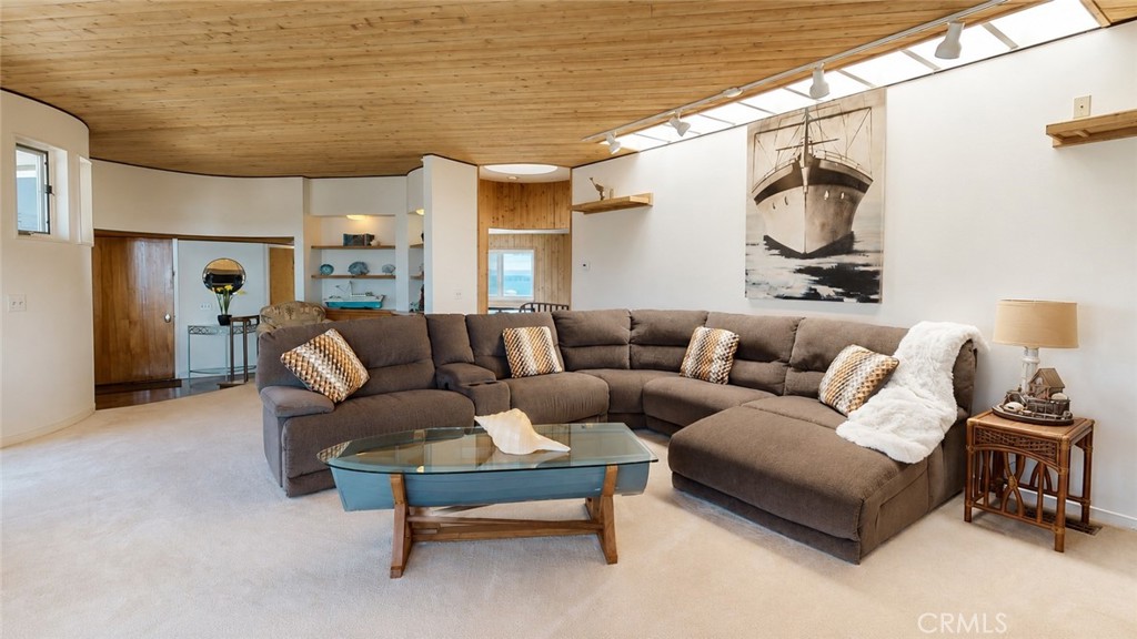 4925 Windsor Boulevard, Cambria, CA 93428