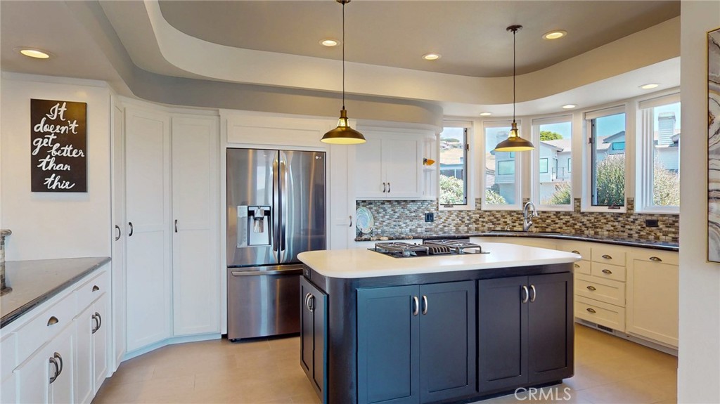 4925 Windsor Boulevard, Cambria, CA 93428