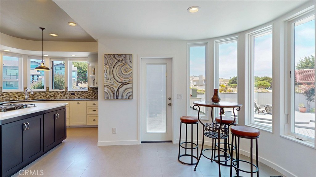 4925 Windsor Boulevard, Cambria, CA 93428