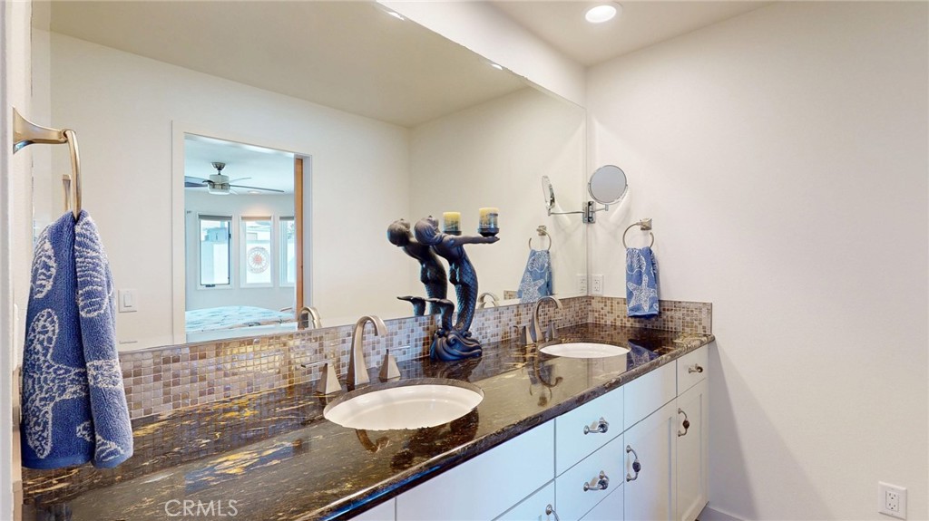 4925 Windsor Boulevard, Cambria, CA 93428