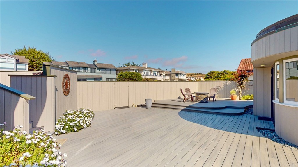 4925 Windsor Boulevard, Cambria, CA 93428