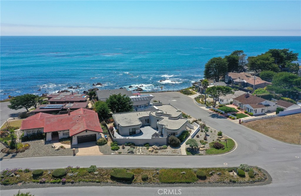 4925 Windsor Boulevard, Cambria, CA 93428