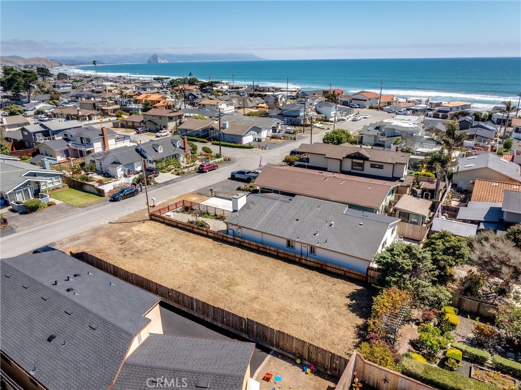 61 10th, Cayucos, CA 93430