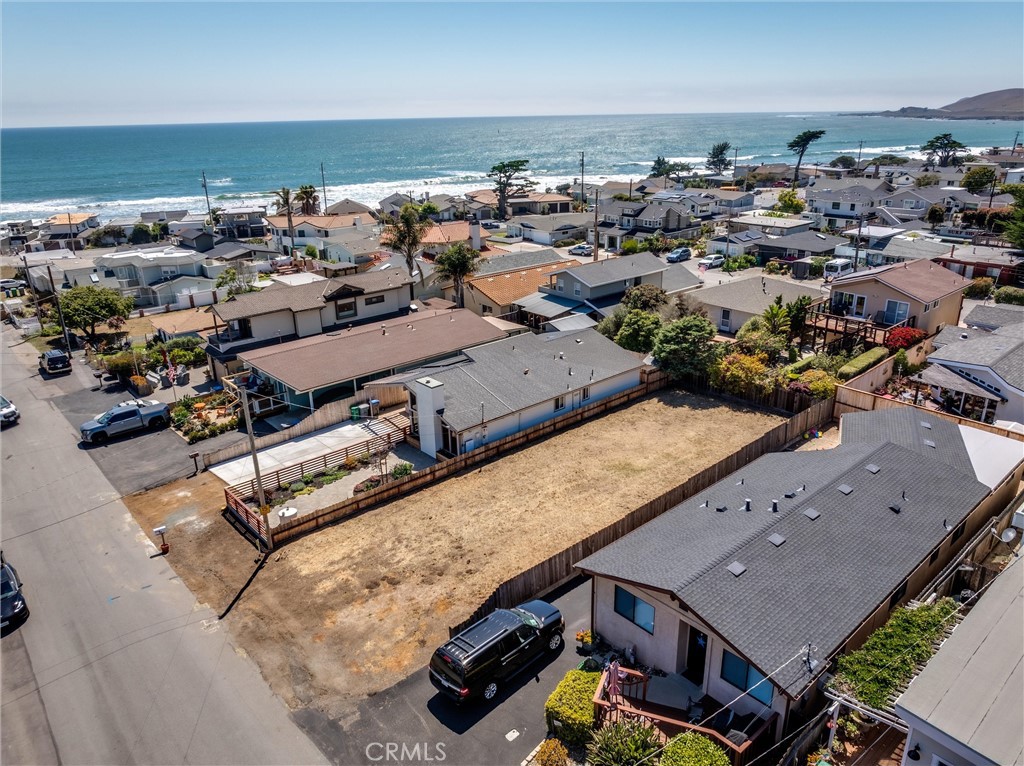 61 10th, Cayucos, CA 93430