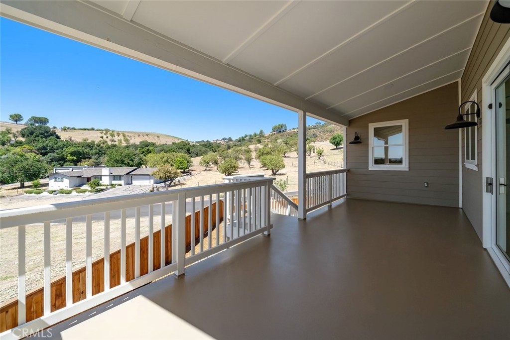 1006 Merry Hill Road, Paso Robles, CA 93446