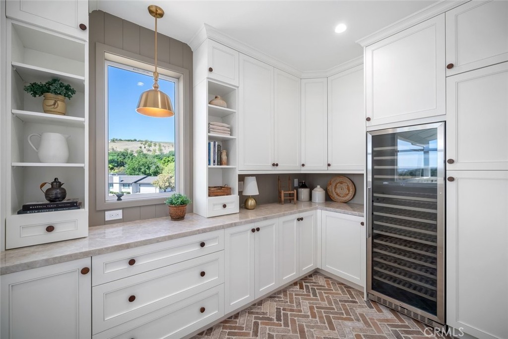 1006 Merry Hill Road, Paso Robles, CA 93446