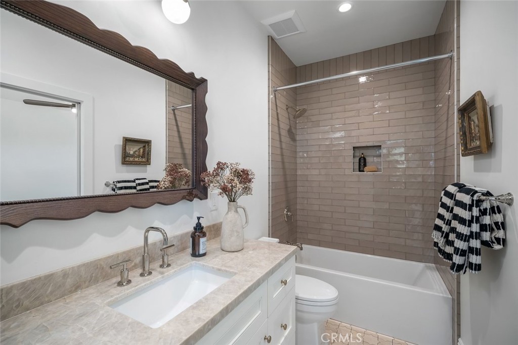 1006 Merry Hill Road, Paso Robles, CA 93446