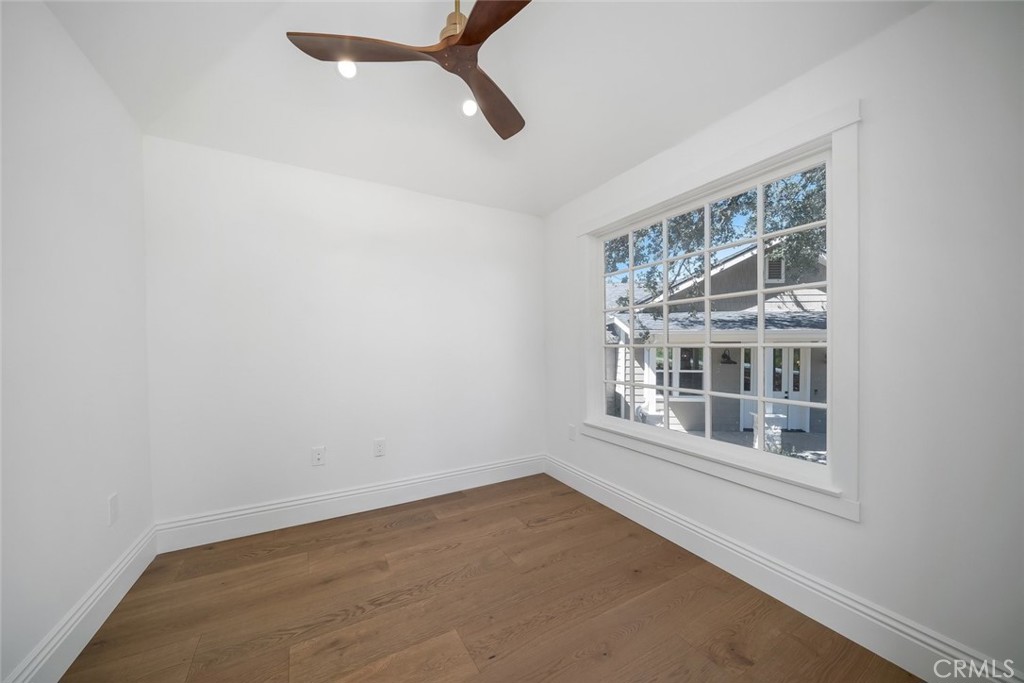 1006 Merry Hill Road, Paso Robles, CA 93446