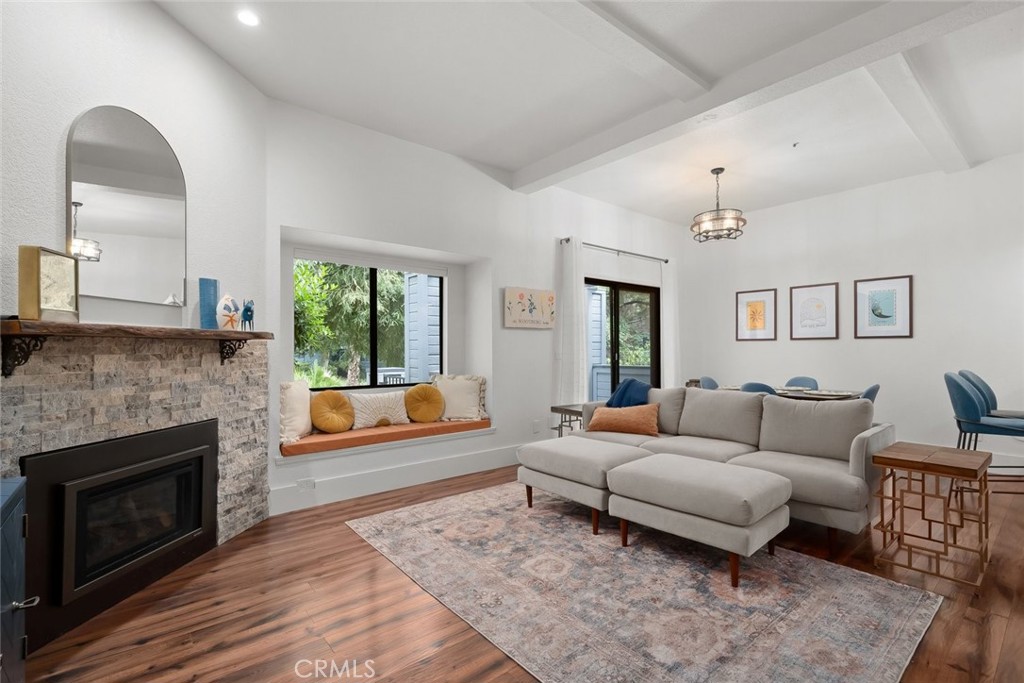 2221 King Court #22, San Luis Obispo, CA 93401