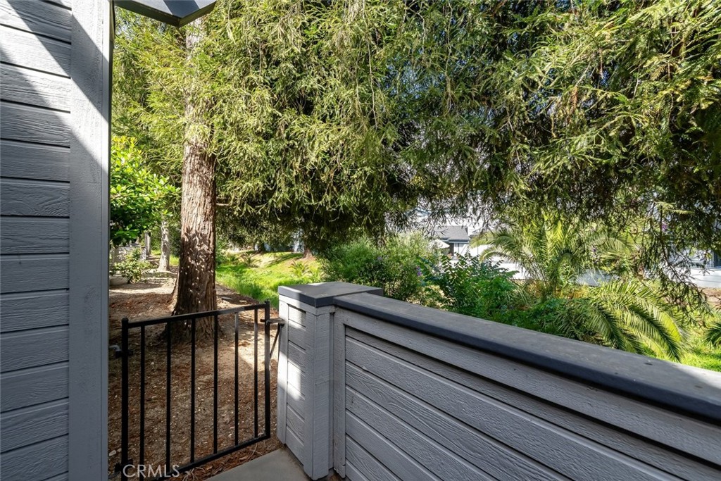 2221 King Court #22, San Luis Obispo, CA 93401
