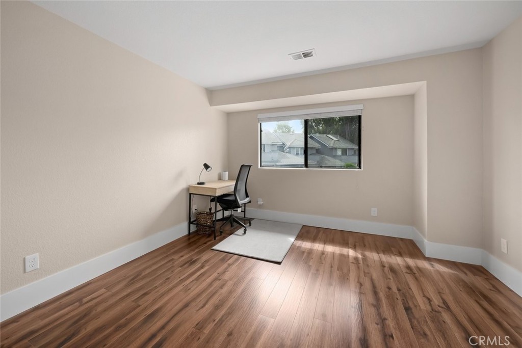 2221 King Court #22, San Luis Obispo, CA 93401