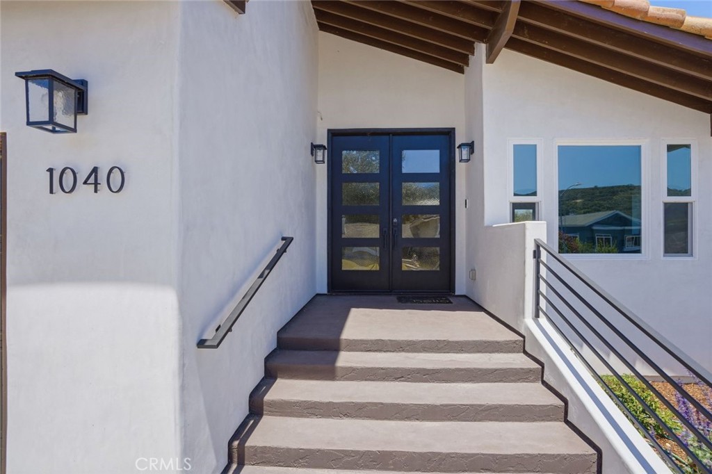 1040 Capistrano Ct, San Luis Obispo, CA 93405