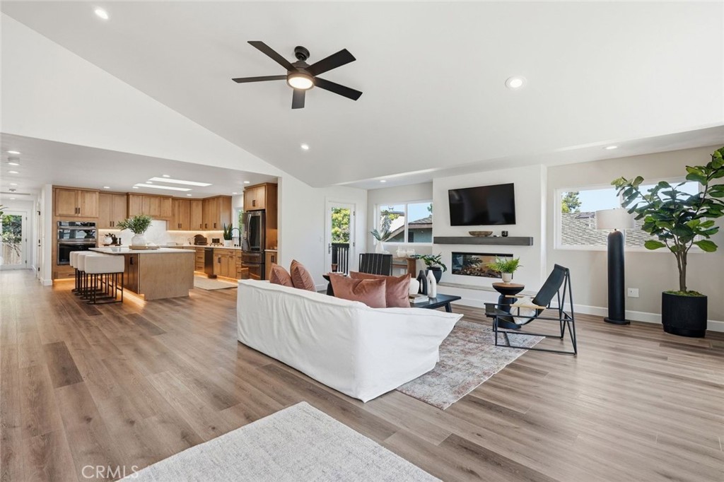 1040 Capistrano Ct, San Luis Obispo, CA 93405