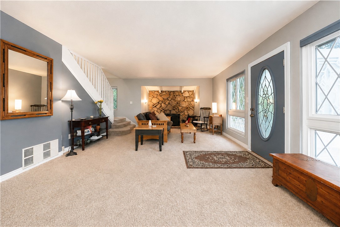 7760 Valle Ave., Atascadero, CA 93422
