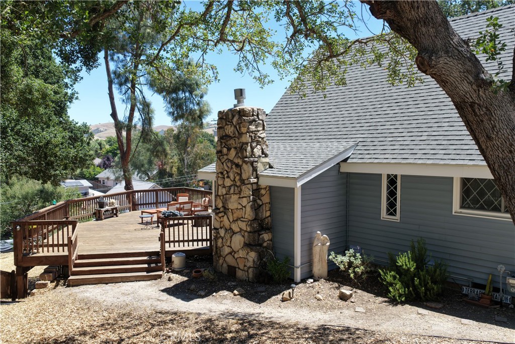 7760 Valle Ave., Atascadero, CA 93422