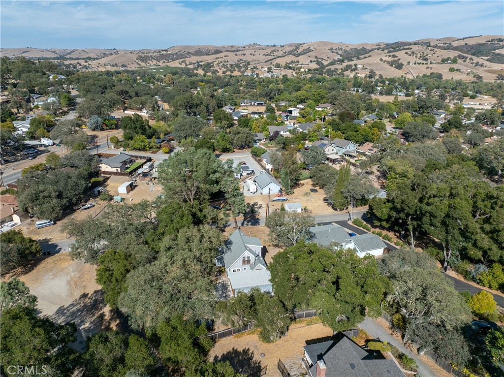 7760 Valle Ave., Atascadero, CA 93422
