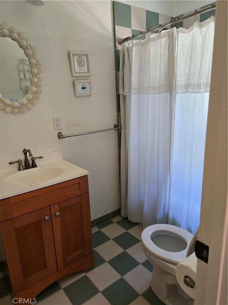 2300 Pineridge Dr, Cambria, CA 93428