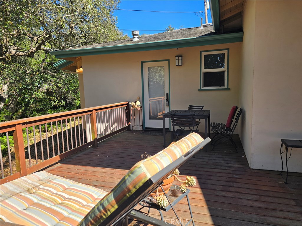 2300 Pineridge Dr, Cambria, CA 93428