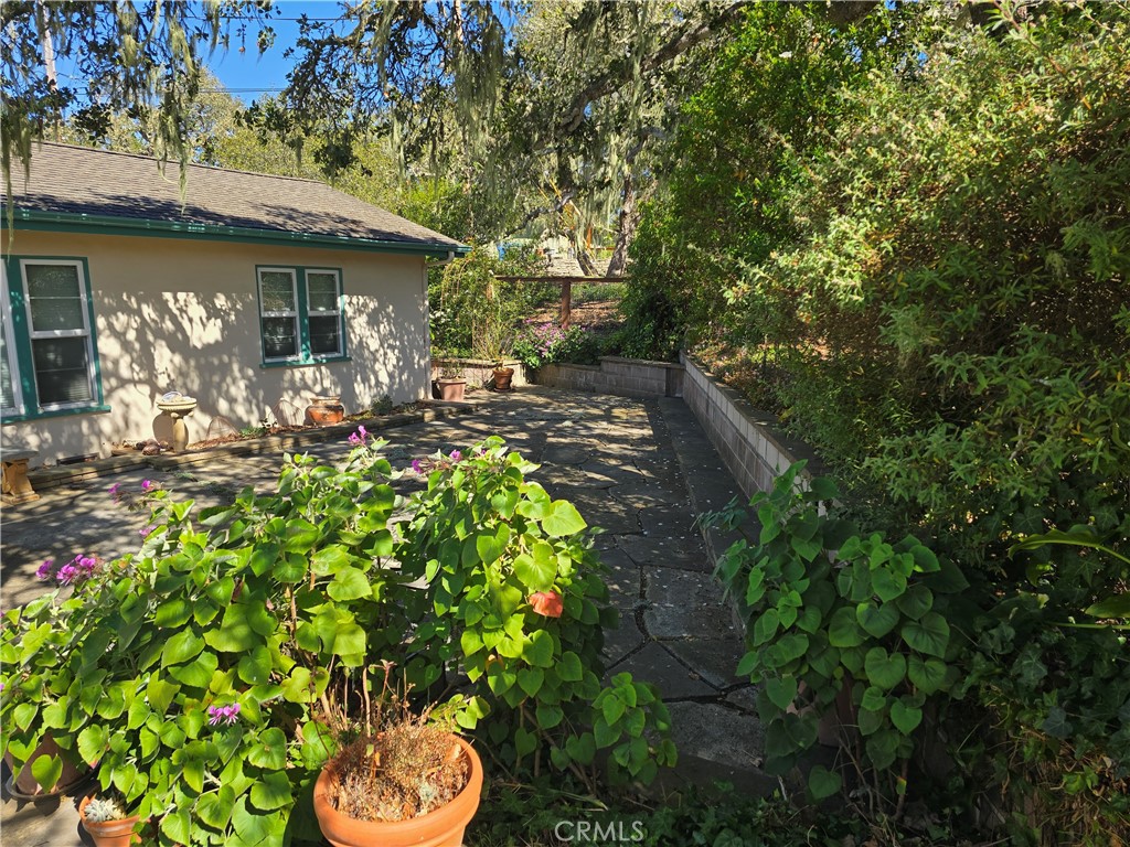 2300 Pineridge Dr, Cambria, CA 93428