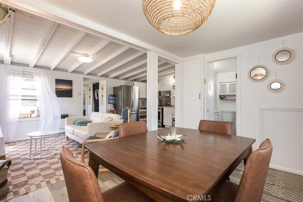 1998 Circle, Cayucos, CA 93430