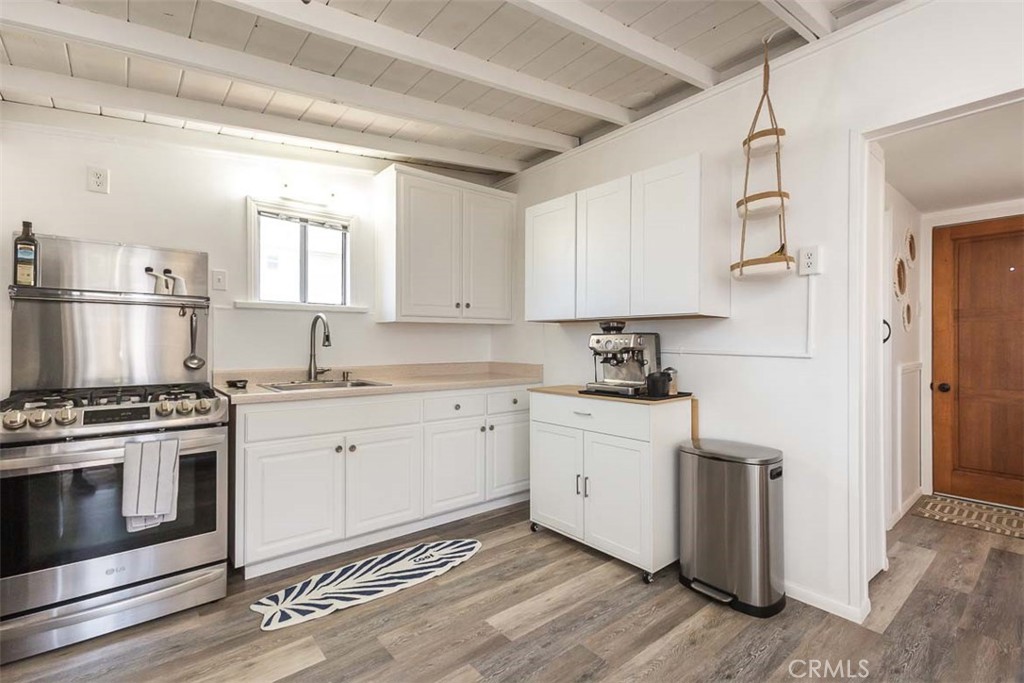 1998 Circle, Cayucos, CA 93430