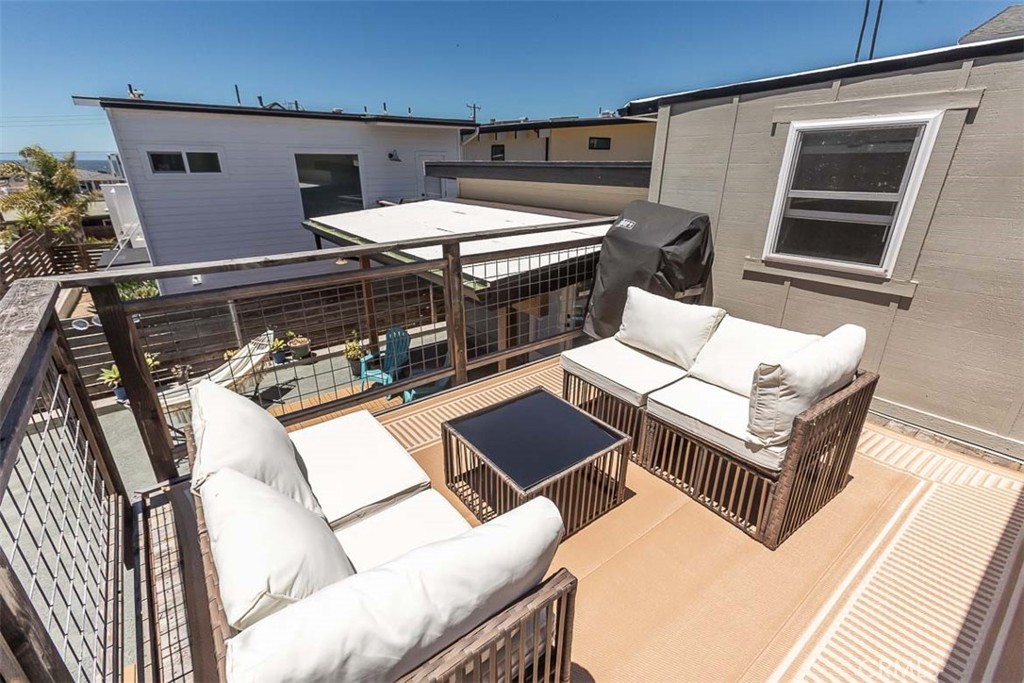 1998 Circle, Cayucos, CA 93430