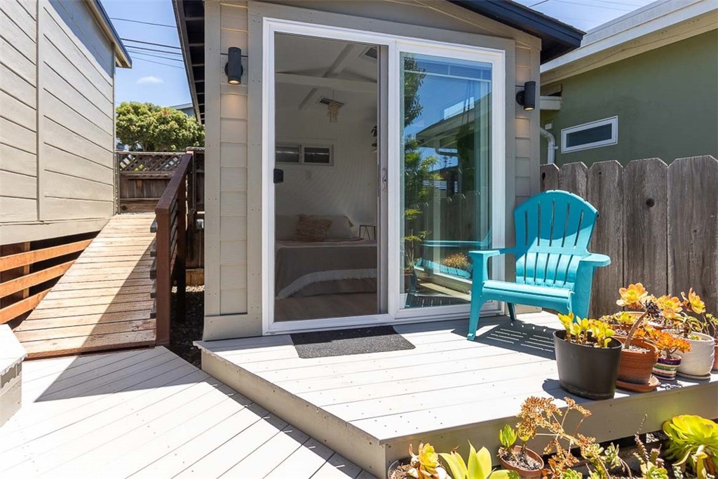 1998 Circle, Cayucos, CA 93430