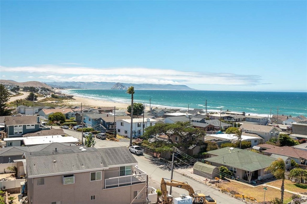 1998 Circle, Cayucos, CA 93430