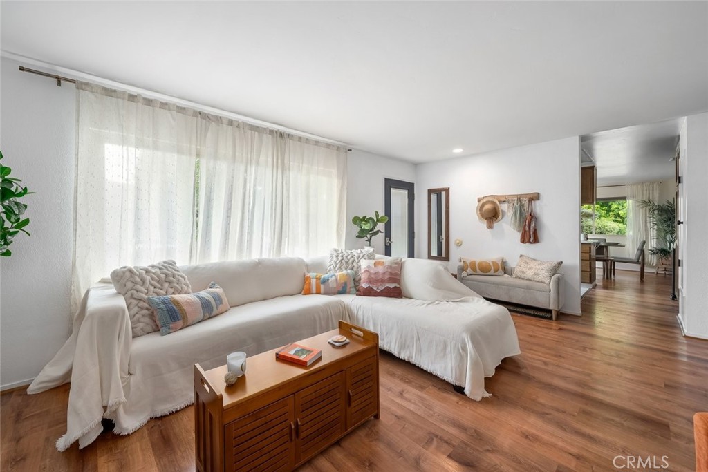 126 Flag Way #B, Paso Robles, CA 93446