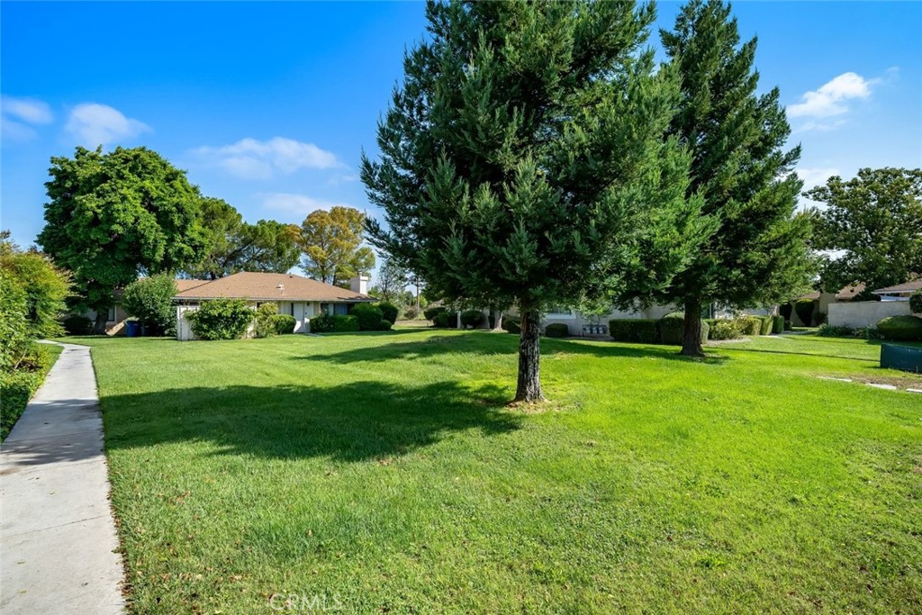126 Flag Way #B, Paso Robles, CA 93446
