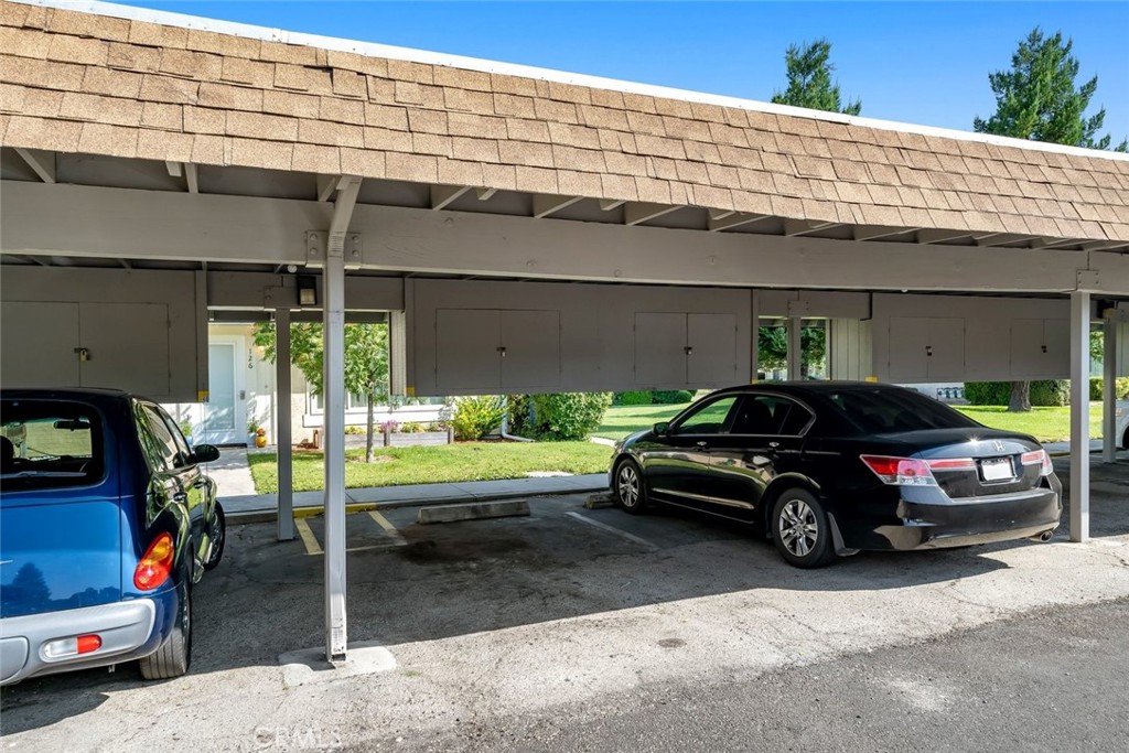 126 Flag Way #B, Paso Robles, CA 93446