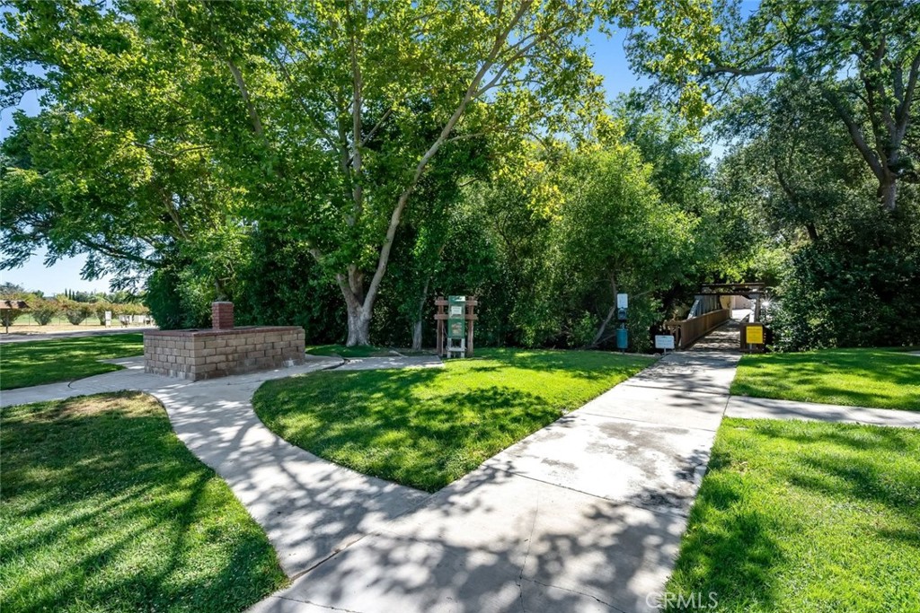 126 Flag Way #B, Paso Robles, CA 93446