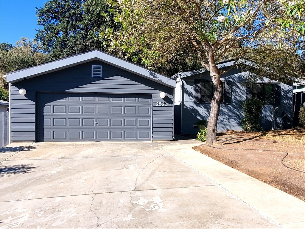 2522 Bridle Trail, Paso Robles, CA 93446
