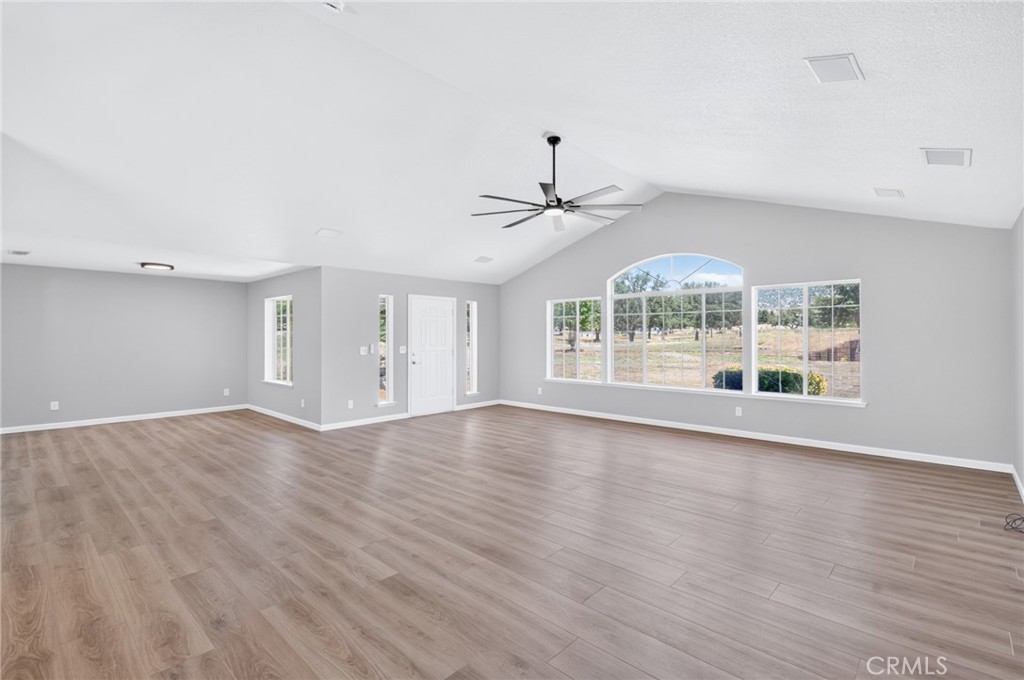 32115 Turkey Track, Auberry, CA 93602
