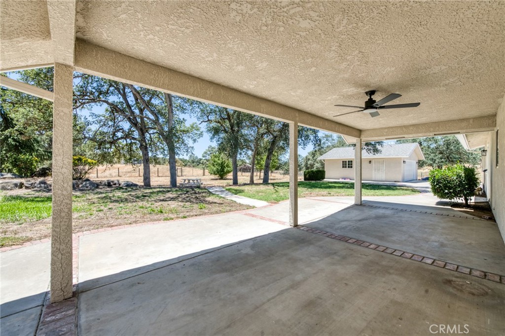 32115 Turkey Track, Auberry, CA 93602