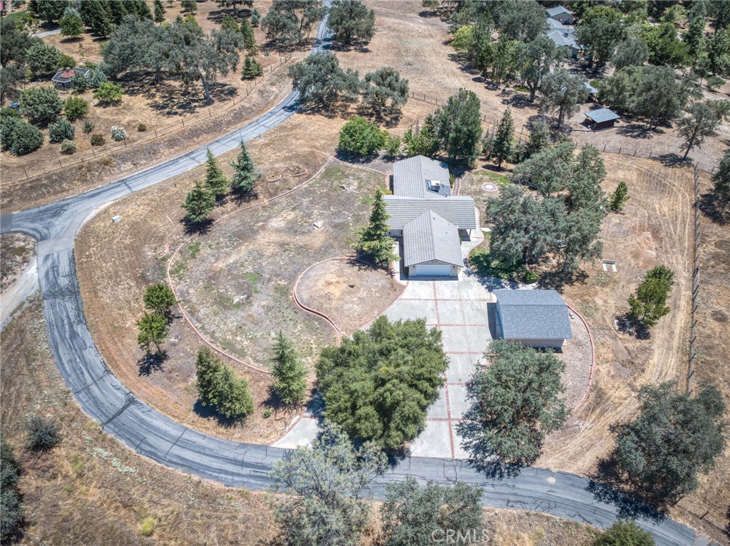 32115 Turkey Track, Auberry, CA 93602