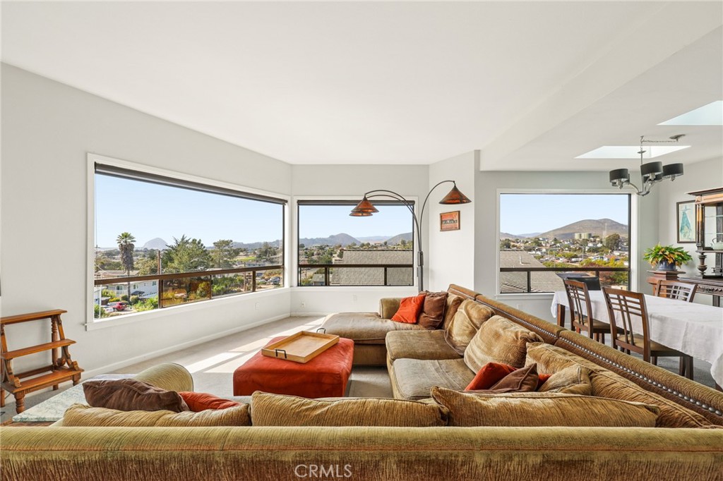 1576 12th St, Los Osos, CA 93402