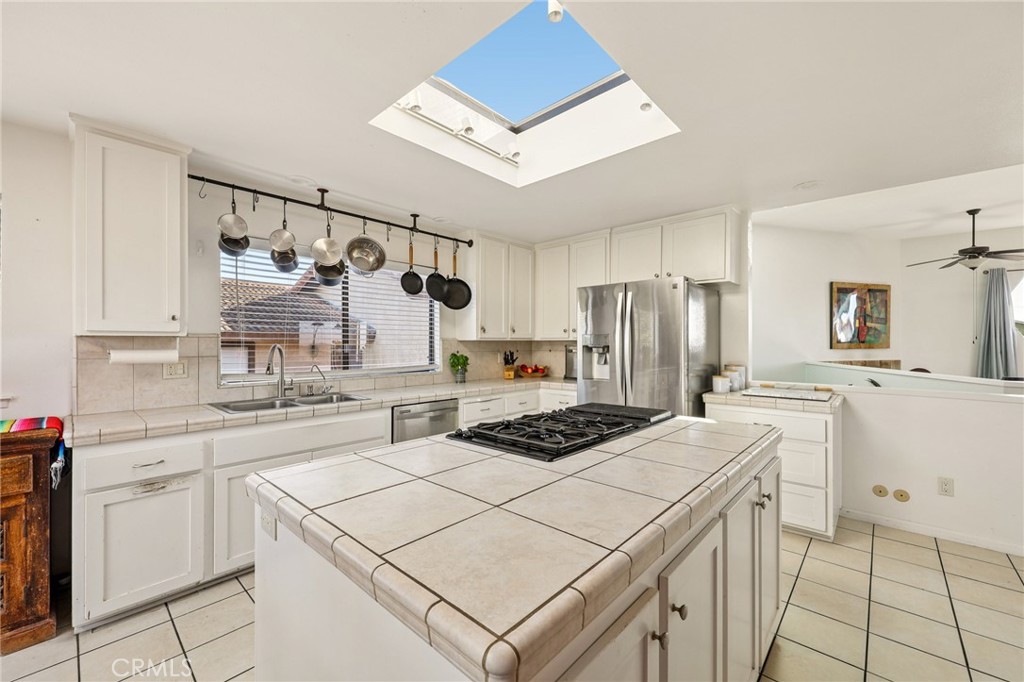 1576 12th St, Los Osos, CA 93402