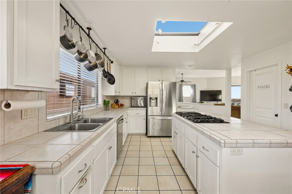 1576 12th St, Los Osos, CA 93402