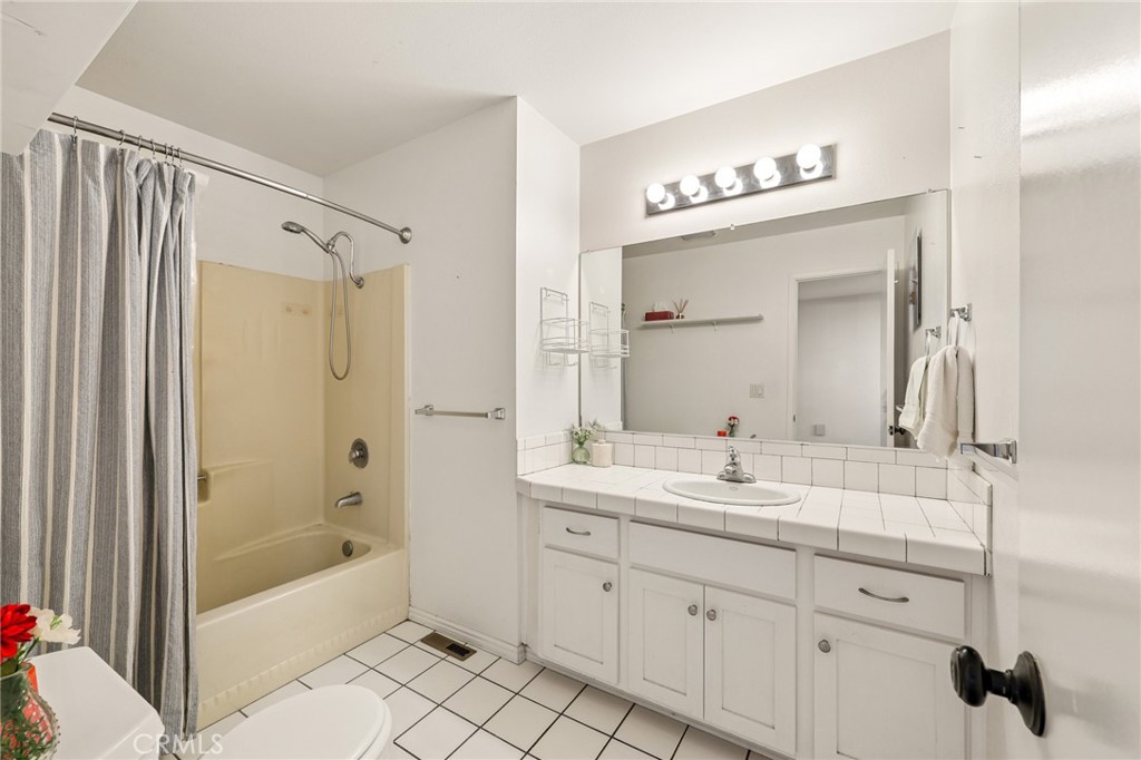 1576 12th St, Los Osos, CA 93402