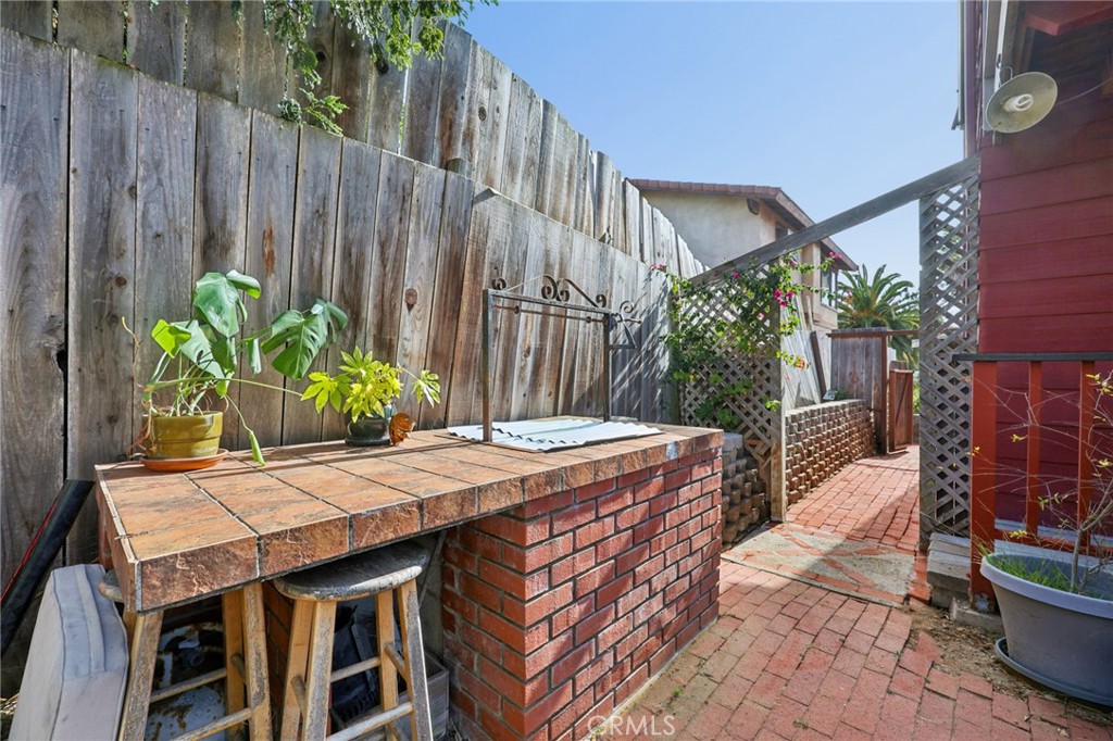 1576 12th St, Los Osos, CA 93402
