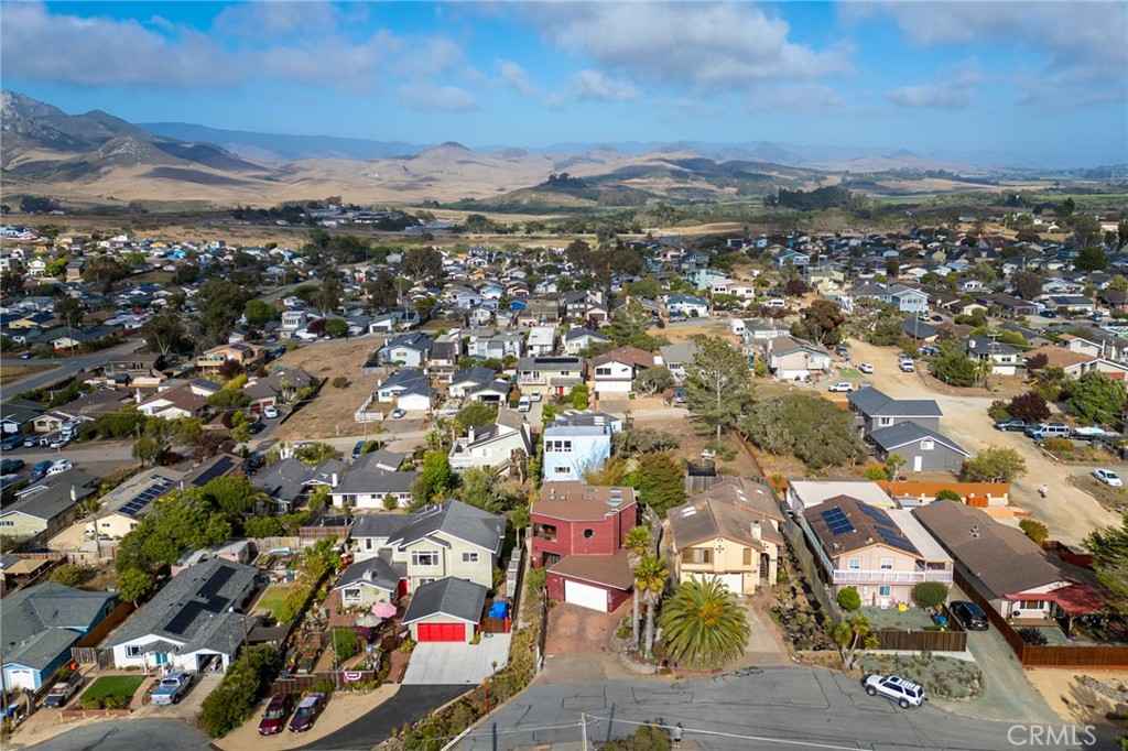 1576 12th St, Los Osos, CA 93402