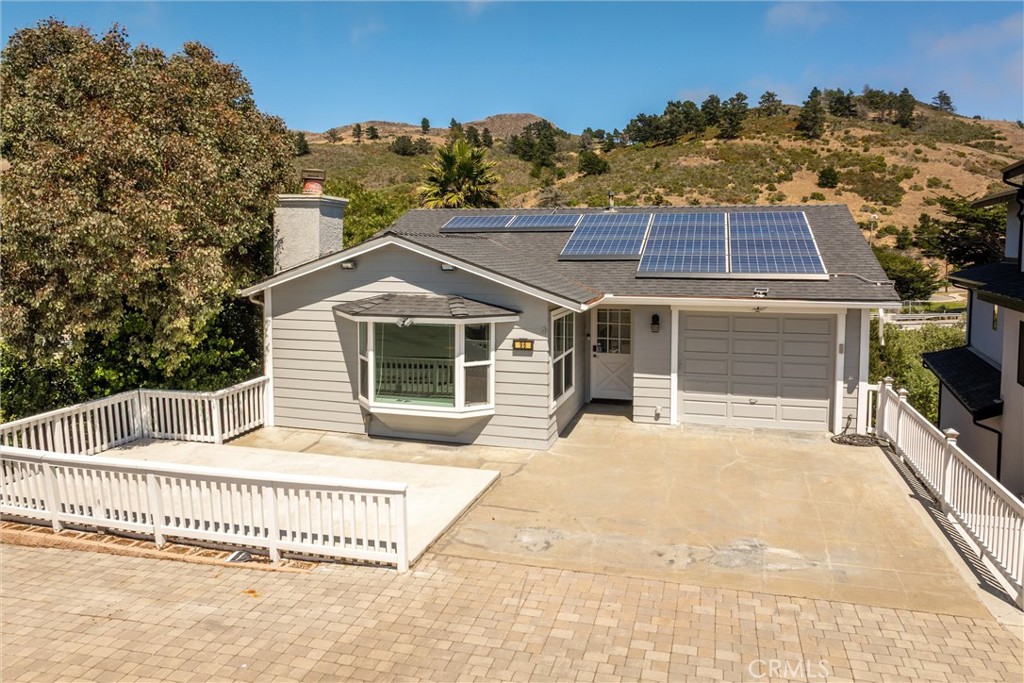 96 24th St, Cayucos, CA 93430