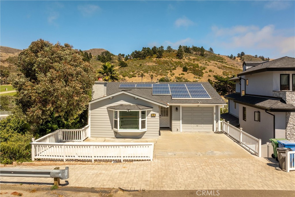 96 24th St, Cayucos, CA 93430