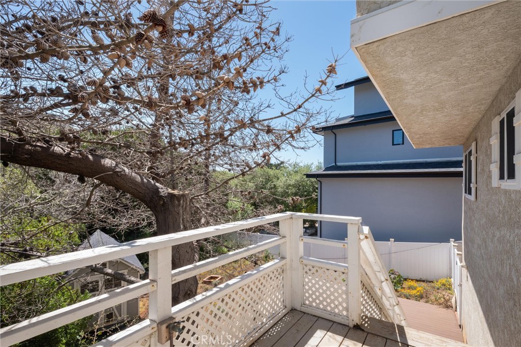 96 24th St, Cayucos, CA 93430