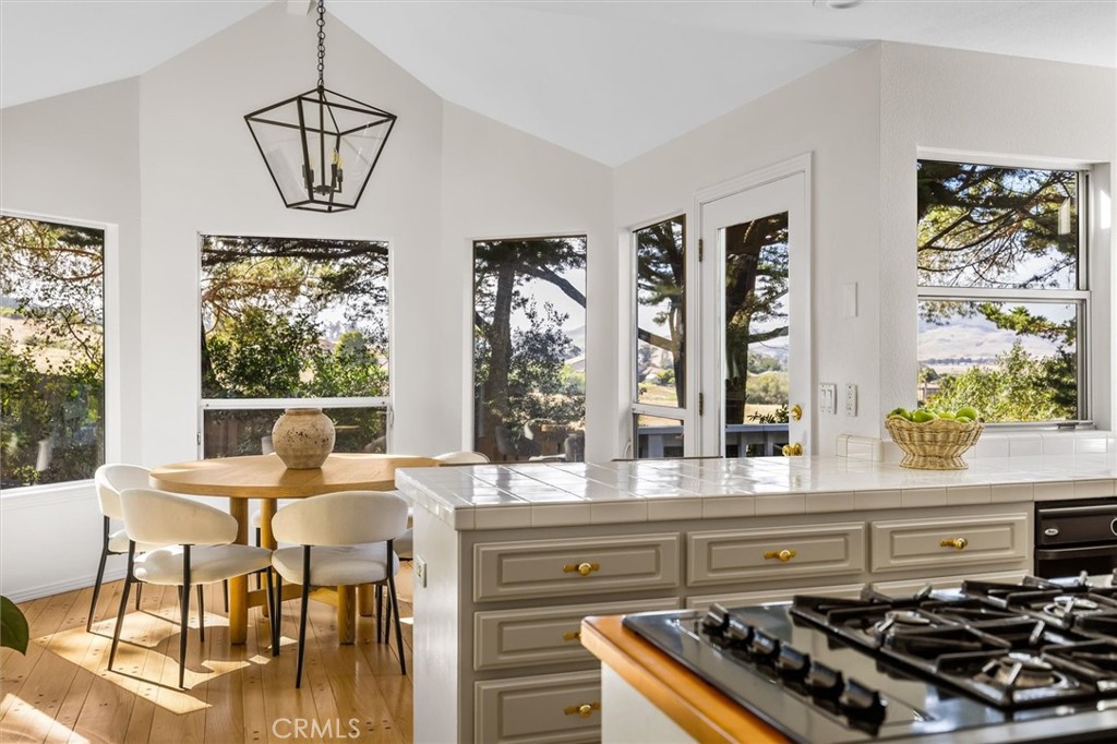 1772 Cordova, San Luis Obispo, CA 93405