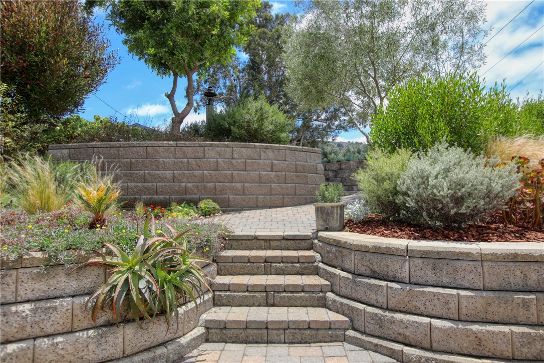 360 Highland Drive, Los Osos, CA 93402